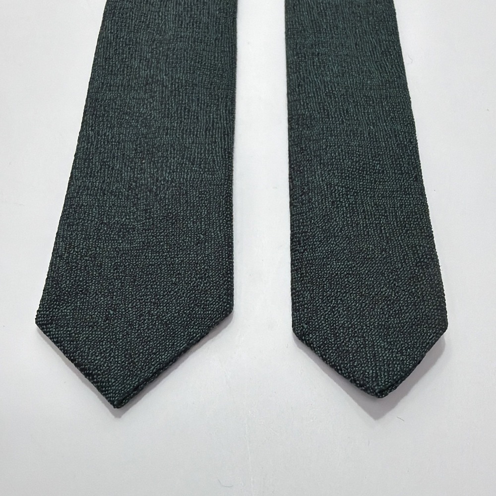 Vintage Beau Brummell Acetate Rayon Super Skinny Necktie Green 52x1 3/8” USA